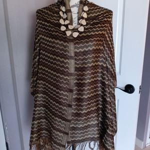 Matching set of a shawl and TAGUA Necklace